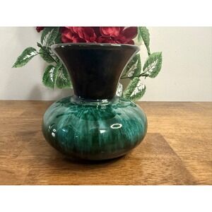 Blue‎ Mountain Pottery Green Drip Glaze Vase Vintage Canadian Art Ceramic Decor